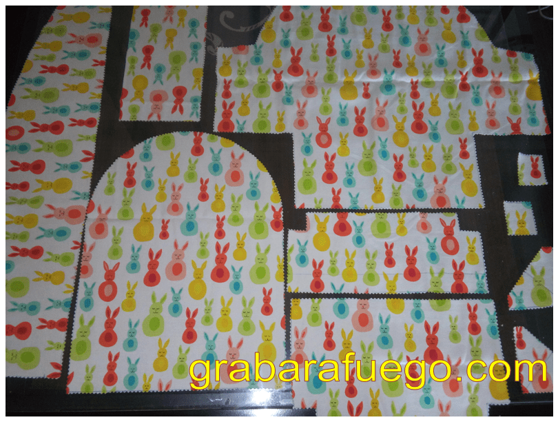 mochila conejitos4.png